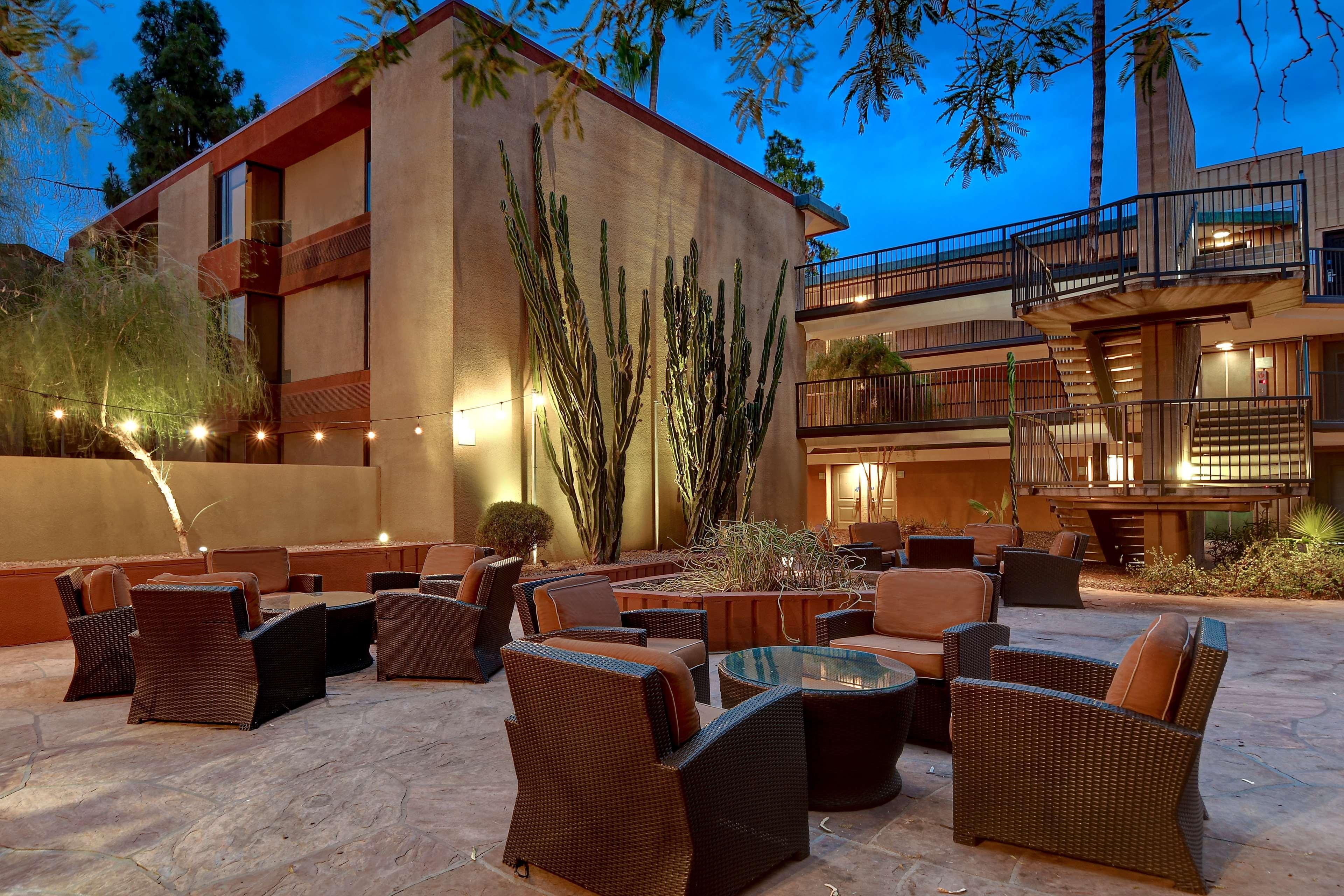 Doubletree By Hilton Phoenix- Темпе Экстерьер фото